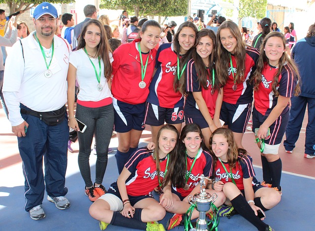 和廣告合作 和廣告合作